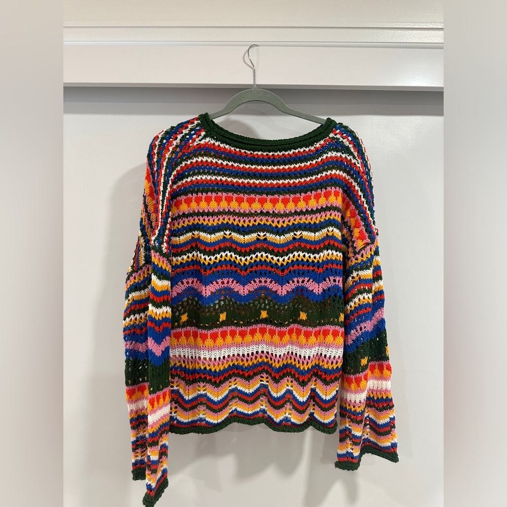CUTE MULTI COLORED SWEATER NEVER WORN!